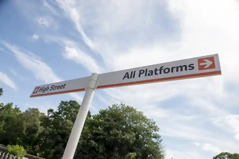 Camp Hill Stations - Platform Wayfinder Signage